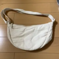UNIQLO ホワイト コーデュロイ ショルダーバッグ
