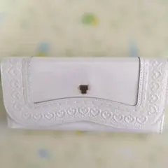 ANNA SUI 長財布 ホワイト ハート柄のサムネイル