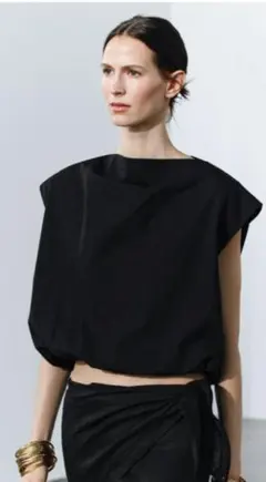 ZARA ZWCOLLECTION パフトップス ブラック