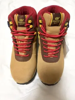 アウトドアシューズ