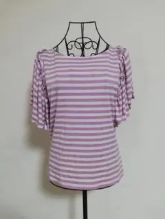 フリル付き紫と白ストライプ半袖Tシャツのサムネイル