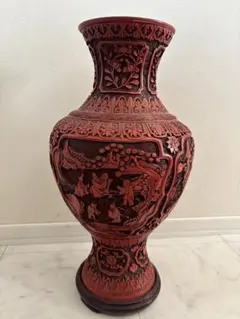 堆朱赤色の彫刻漆器風景花瓶高さ30cm以上 堆朱赤色の彫刻漆器風景花瓶高さ30cm以上 堆朱赤色の彫刻漆器