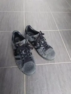 アディダス　スーパースター　PRIMALOFT