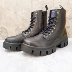 Item thumbnail for item 2fd2cf4b-d5d7-4fc9-85b8-cf3a2a38f3de