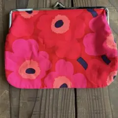 新品未使用　マリメッコ　ポーチ