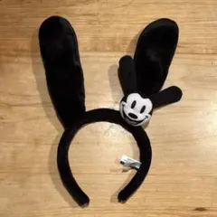 オズワルド ウサギ耳カチューシャ