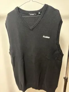 XLARGE ブラック Vネック ニットベスト XLのサムネイル