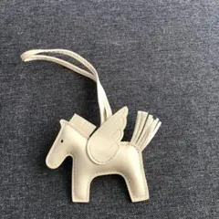 Item thumbnail for item ee2a972f-c9b6-45de-8a2a-a67312d3b1df