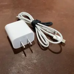 【中古】Apple 純正 A2305 USB-C 20W 電源アダプター