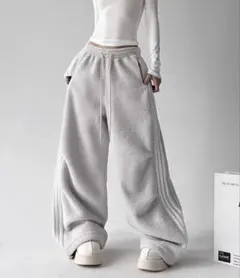 韓国y2k ボアパンツ スウェットパンツ もこもこ サイドライン グレー