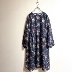 スカラー　花柄　ネイビー　ワンピース　タグ付き　未使用