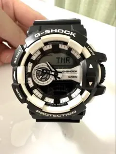 CASIO G-SHOCK GA-100 ブラック×ホワイトのサムネイル