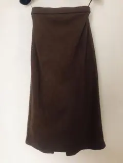 Mサイズ　GU スウェード風 タイトスカート ブラウン・スリット入り