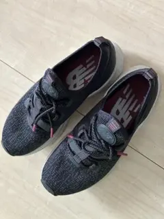 Item thumbnail for item 7536d1dd-fac3-4962-afdb-c8cb6fa4208d