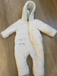 ホワイトフード付きベビーアウター