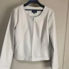 ホワイト ノーカラージャケット Lサイズ