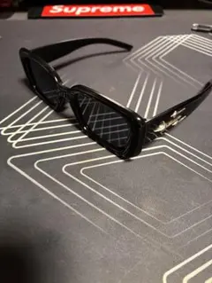 ジェントルモンスター 似 サングラス
