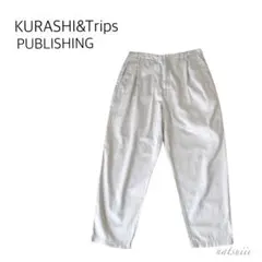 北欧、暮らしの道具店 . 春いちボトムス タック テーパード パンツ