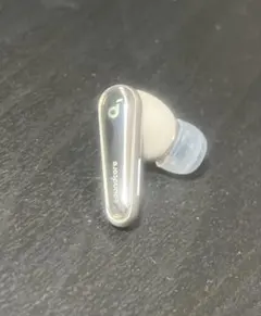 美品　Soundcore Liberty 4　右耳　片耳　ゴールド