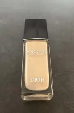 Dior ディオールスキンフォーエヴァー フルイド グロウ 0N