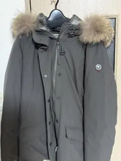 フード ダウンジャケット