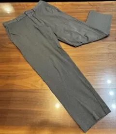 UNIQLO EZY 발목 바지 M 그레이 울트라 스트레치 DRY-EX