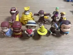 おさるのジョージ　ガチャ　フィギュアセット