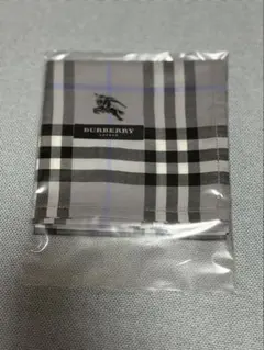 BURBERRY LONDON ハンカチ ノバチェック グレー
