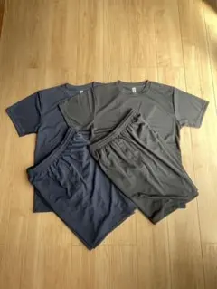 【新品】GLIMMER Tシャツハーフパンツセットアップ まとめ売りのサムネイル