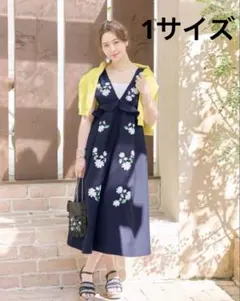 Chestyマーガレット刺繍ジャンパースカート　ネイビー　1サイズ