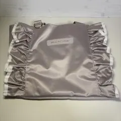 JILL by JILL STUART ハート形チャーム付きフリルトートバッグ