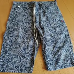 ペイズリー柄 コットンショートパンツ Mサイズのサムネイル