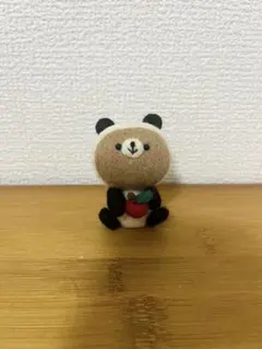 羊毛フェルト クマ パンダの着ぐるみ
