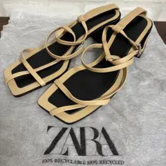 ★最終お値下げ★未使用保管品 ZARA ベージュ ストラップサンダル 中ヒールのサムネイル