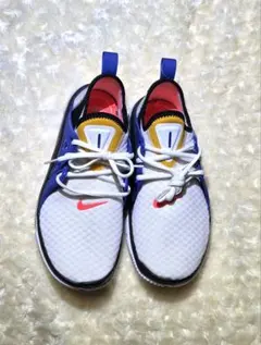 Nike スニーカー ホワイト/ブルー/イエロー