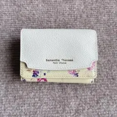 美品 Samantha Thavasa サマンサタバサ 財布 花柄 三つ折り