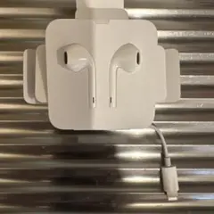 新品未使用　Apple EarPods Lightning イヤフォン