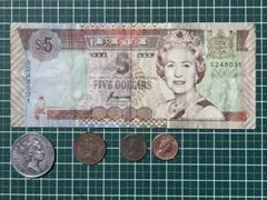 フィジー 旧紙幣 5ドル 硬貨 4枚セット