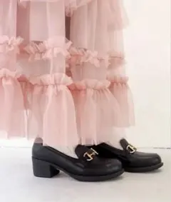 あしながおじさん　ブラック　ローファー　パンプス　ゴールドバックル