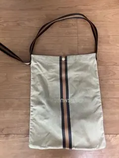 Item thumbnail for item 122d0f99-a22b-4070-82a4-9bbe57c92856