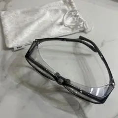 JINS 花粉症メガネ