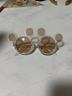 ミッキー型クリアサングラス ブラウンレンズ