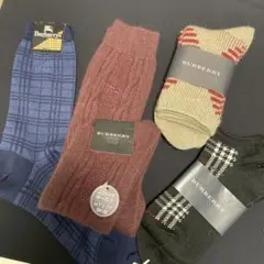 バーバリー　レディース　ソックス　新品　4点　アンゴラソックス含のサムネイル