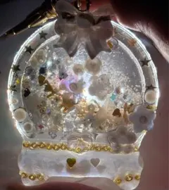 スノードーム型キーホルダー