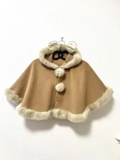 ハンドメイド ベージュ色 フード付き耳付き ポンチョ　マント