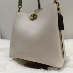 コーチCOACH ウィロウ トートバッグ ターンロック C0691 A4可 - メルカリ