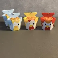 ローソン　からあげクン ミニチュアキーホルダー ３種セット+1つ