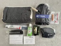 タイ航空アメニティ　divana トラベルポーチセット