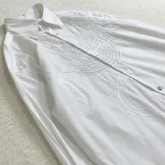 Pelle Pelle ペレペレ 長袖シャツ 刺繍 ビーズ ホワイト 匿名配送のサムネイル