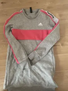 adidas グレー ピンク トレーナー 160